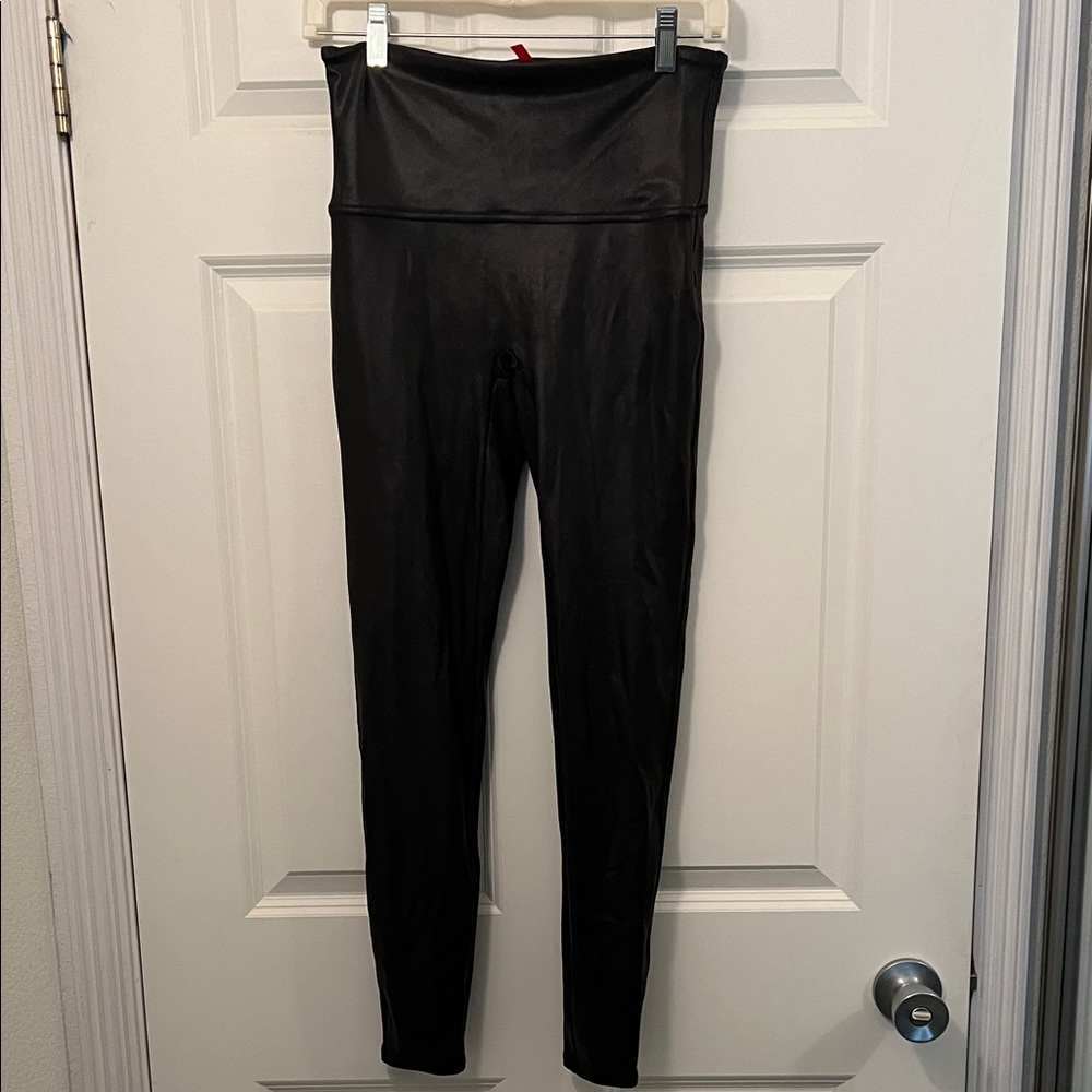 Black High-Waisted Leggings from Spanx NWOT - size L
